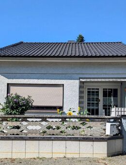 Charmanter Bungalow mit großem Garten und vielseitigen Nutzungsmöglichkeiten - Schipkau