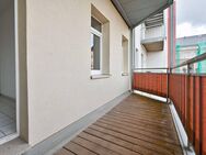 Schöne 2-Raum-Wohnung: XXL-BALKON UND PARKETT für Kapitalanleger oder zur Eigennutzung! - Chemnitz