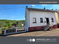 Familienfreundliches Einfamilienhaus mit viel Charme in zentraler Lage von Quierschied-Fischbach - Quierschied