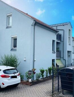 Charmante 2-Raumwohnung mit 2 Dachterrassen und separater Küche in Weinböhla für Ihr Portfolio! - Weinböhla
