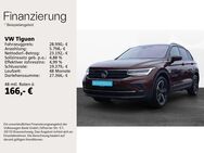 VW Tiguan, 1.5 TSI Life, Jahr 2022 - Schweinfurt
