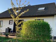Seelze OT Harenberg, gepflegte, große DHH mit Keller auf ca. 1.200 m² Grundstück - Seelze