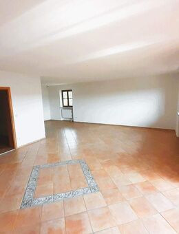 Sehr großzügige DHH mit großer Garage - Rattenkirchen