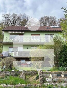 ZFH mit drei Garagen in Möhrendorf...Für die große Familie oder zur Kapitalanlage - Möhrendorf