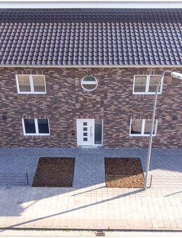 KfW 40+ Neubau - Wohnhaus mit 4 Wohneinheiten *** LWWP + PV-Anlage + Speicher *** - Weener