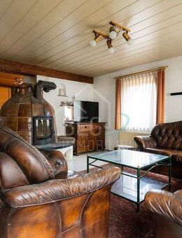 Liebenswertes Fachwerkhaus mit traditionellem Gewölbekeller - Rosengarten (Baden-Württemberg)