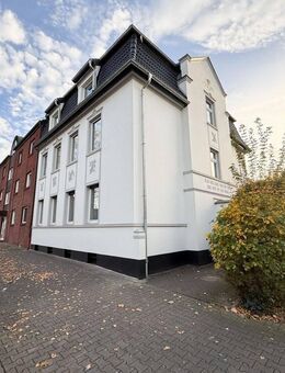 Einzigartige Altbauwohnung mit Atelier und großem Garten | ab sofort in Gladbeck-Ellinghorst - Gladbeck