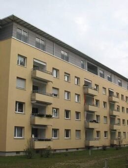 4-Zimmer-Wohnung zzgl. Ankleidezimmer in Erlangen Sebaldussiedlung - Erlangen