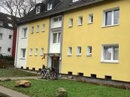 Gemütliche 3-Zimmer-Wohnung im DG , einzugsbereit! - Essen