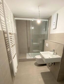 *** Wir modernisieren umfangreich für Sie *** - Essen