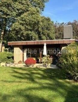 Charmanter Flachdachbungalow mit 2 Ferienwohnungen - Traumhafte Gartenanlage nahe dem Timmeler Meer - Großefehn
