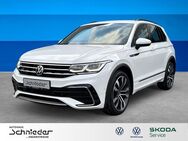 VW Tiguan, 2.0 TDI R-Line, Jahr 2021 - Herford (Hansestadt)