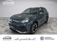 VW Tiguan, 2.0 TDI R-Line | IQ LIGHT, Jahr 2024 - Bad Düben