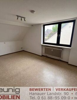 Gepflegte 2-Zi.-DG-Wohnung mit Küchenzeile in ruhiger Lage von Karlstein-Dettingen - Karlstein (Main)