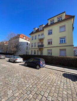 Charmante 2-Zimmer-Wohnung in ruhiger Lage von Dresden-Löbtau - Dresden