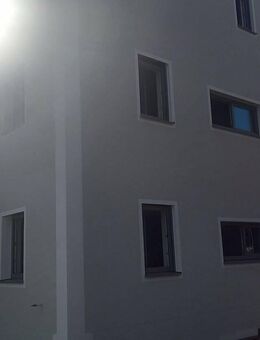großzügige und helle Neubauwohnung in 85232 Bergkirchen-Feldgeding - Bergkirchen