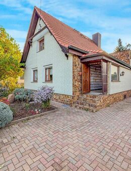 Freistehendes Einfamilienhaus mit großem Grundstück - Raum für Familie, Leben & Ideen - Taucha