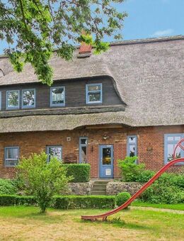 Landleben pur: Fachwerkhaus unter Reet mit vielfältigen Nutzungsmöglichkeiten in Dreggers - Dreggers