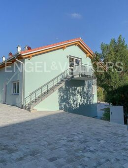 ENGEL & VÖLKERS - Ihr neuer Lieblingsort - Modernes Reiheneckhaus in begehrter Lage - Ebersberg