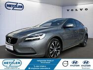 Volvo V40 Linje Svart D2 EU6d-T Navi Leder Soundsystem LED Kurvenlicht Sperrdiff. Mehrzonenklima - Kassel