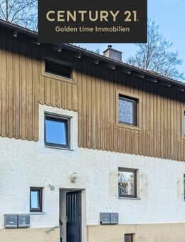 Helle 3-Zimmer-Hochparterre-Wohnung mit Garage - ideal für Singles, Paare oder Kapitalanleger - Trostberg