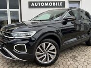 VW T-Roc, 1.5 TSI Move Move, Jahr 2024 - Königsfeld (Schwarzwald)