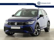 VW Tiguan, R-Line IQ, Jahr 2024 - Gersthofen