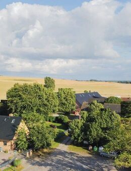 Familienhaus mit großem Wintergarten, Koiteich und separater FeWo in Glowe/Polchow -Rügen! - Glowe