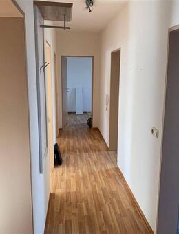 Gut geschnittene 4-Zimmer-Wohnung mit ca. 89 m² Wfl. im 4. OG in Lichtenfels - Lichtenfels (Bayern)