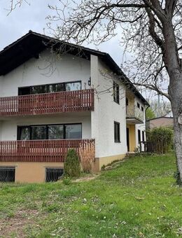 Zweifamilienhaus in Erlangen-Bruck – Ihre Chance zur Neugestaltung (Sanierungsbedürftig) - Erlangen