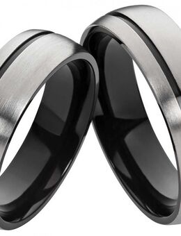 Elegante schwarze Titanringe T136 mit blauem Zirkonia - Aholming