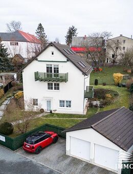 Geräumiges Zweifamilienhaus mit ELW in sehr ruhiger Wohnlage - Greiz