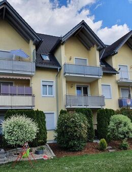 WOHNBERECHTIGUNGSSCHEIN ERFORDERLICH! Weiden-Rothenstadt - 4-Zimmer-Wohnung mit Balkon - Weiden (Oberpfalz)