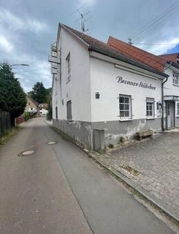 Mehrfamilienhaus mit zusätzlicher Gastronomie und Schnapsbrennerei - Ulmet