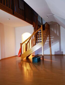 Attraktive Maisonette-Wohnung mit Balkon und Tiefgaragenstellplatz - Vermietet als Kapitalanlage - Wachau