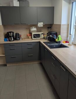 gut geschnittene 3-Zi.-Wohnung mit Balkon in Volkach - Volkach