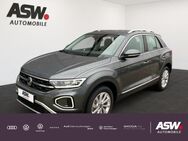 VW T-Roc, 2.0 TDI Style, Jahr 2022 - Bad Rappenau