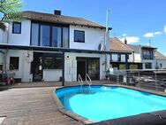 Ein-/Zweifamilienhaus ruhiger Lage mit Garten und Pool - Schmelz