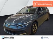 VW Golf, 2.0 TDI VIII Life Move, Jahr 2024 - Jesteburg