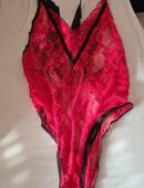 Sexy Damen body rot Spitze Schleife Gr. 38 Dessous in 63594