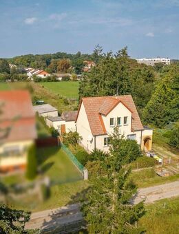 KENSINGTON - Exklusiv - Einfamilienhaus auf weitläufigem Grundstück in ruhiger Lage - Paulinenaue