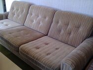 COUCHGARNITUR im beigen Stoffbezug (Couch, 2 Sessel) - Schnäppchen - München