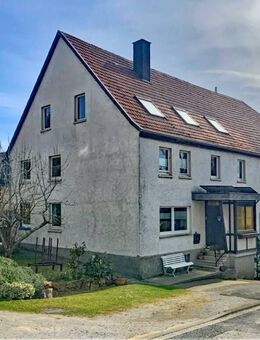 Hier können Sie wohnen und werkeln! Großzügiges Haus in Brilon-Thülen - Brilon