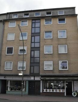 Solides Wohn-/ und Geschäftshaus in direkter Innenstadtlage von Elmshorn - Elmshorn
