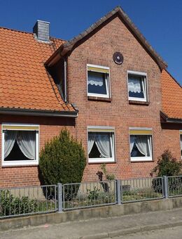 Ein-/Zweifamilienhaus in Ebstorf mit Blick aufs Kloster - Ebstorf (Klosterflecken)