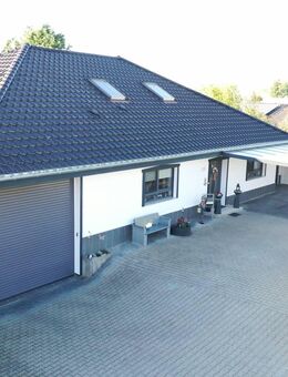 Exklusiver Bungalow mit Pool! - Merzenich