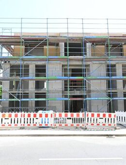 Zahlung bei Übergabe * Gartenliebhaber aufgepasst - Aufzug * Wärmepumpe * PV-Anlage * Tiefgarage * - Langenfeld (Rheinland)