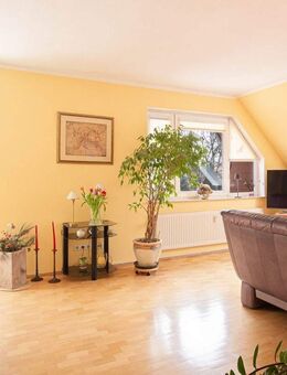 Familienfreundlich & komfortabel - 150 m² Wohlfühlfläche mit Balkon - Schönefeld