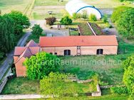 Reiterhof - Pferdehof - Reitanlage, 4 FeWo, 10 ha Land + ca. 5,2 ha Pachtland, Reithalle 20 x 60 m + Aussenreitplätzen, Laufstall 16 Pferde+4 Boxen, g - Dreetz (Brandenburg)