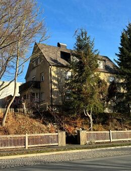 Handwerker gefragt - Zweifamilienhaus mit Potenzial - Konradsreuth